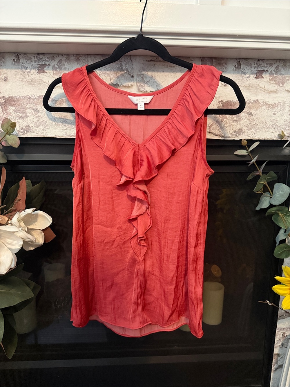 LC Lauren Conrad Coral Ruffle V-Neck Sleeveless Camisole